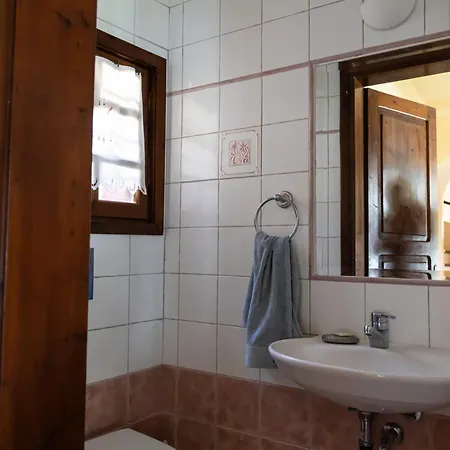Holiday home Halkiddiki-kassandra-mola Kalyva Traditional House In Front Of The Sea Mola Kalyva