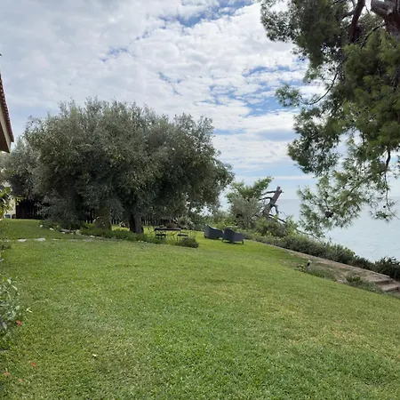 Halkiddiki-kassandra-mola Kalyva Traditional House In Front Of The Sea